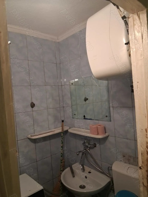 Grasoniera podu de Piatra, libera p