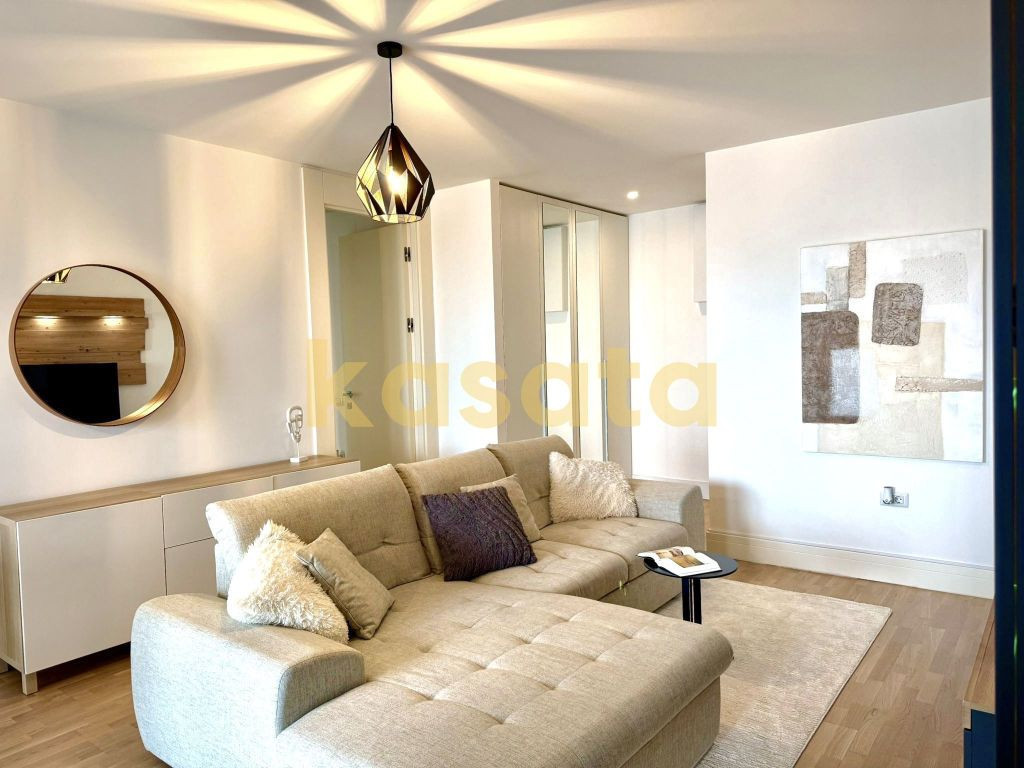 2 Camere de închiriat | 102 The Address | Cat-friendly