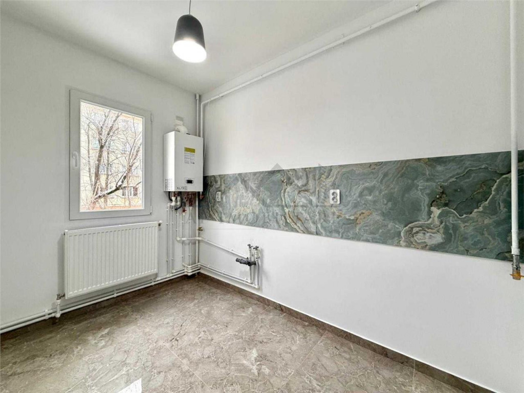 Apartament 3 camere Podu Ros - Cantemir