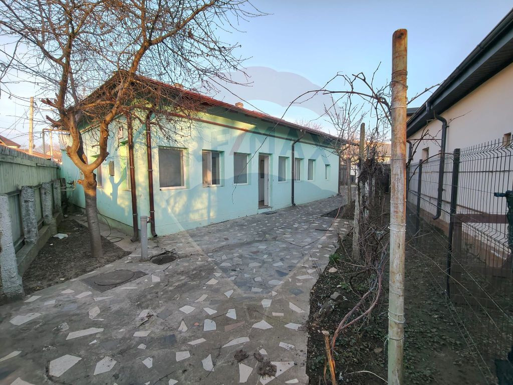 Spațiu industrial (Hala) si cladire birouri