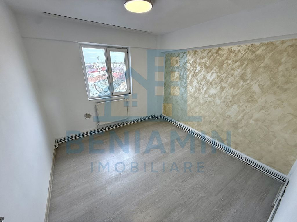 2 decomandate - etaj 3 - 43mp - centrala termica - Brestei