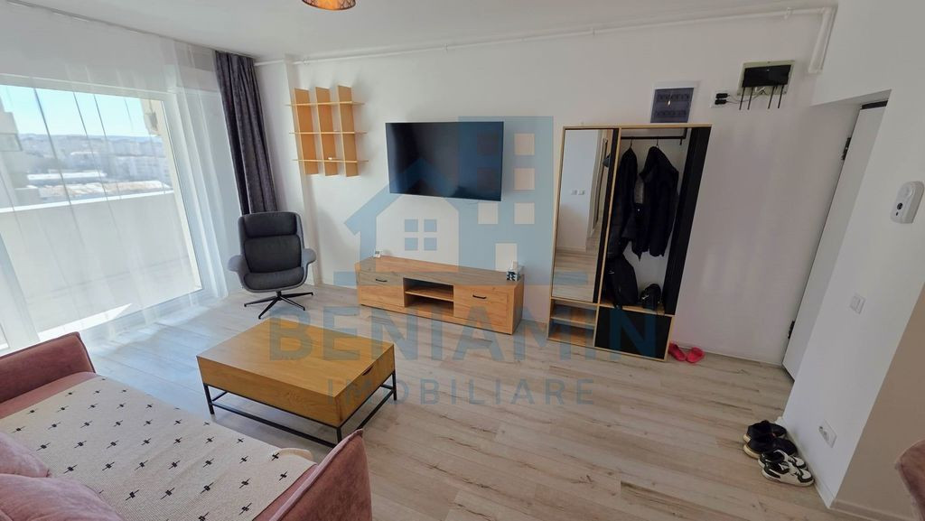 3 camere - mobilat - utilat - 2bai - 84mp - Calea Bucures...