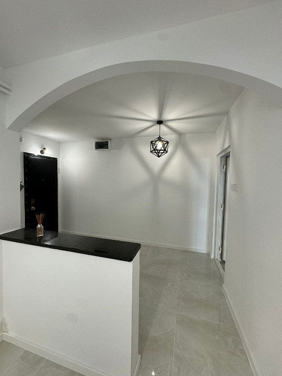 Apartament 2 camere zona GRIVITEI