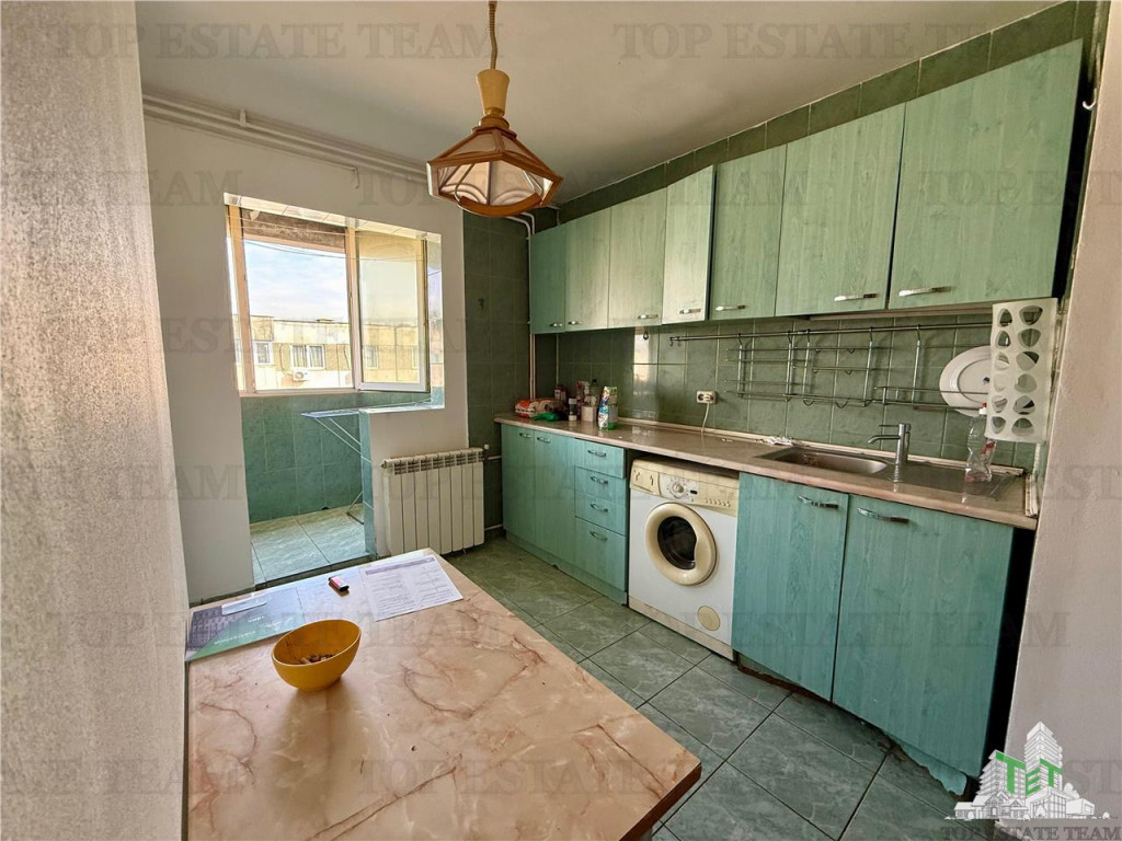 Apartament 2 camere | Bloc 1981 | 5 minute de metrou Gorjulu