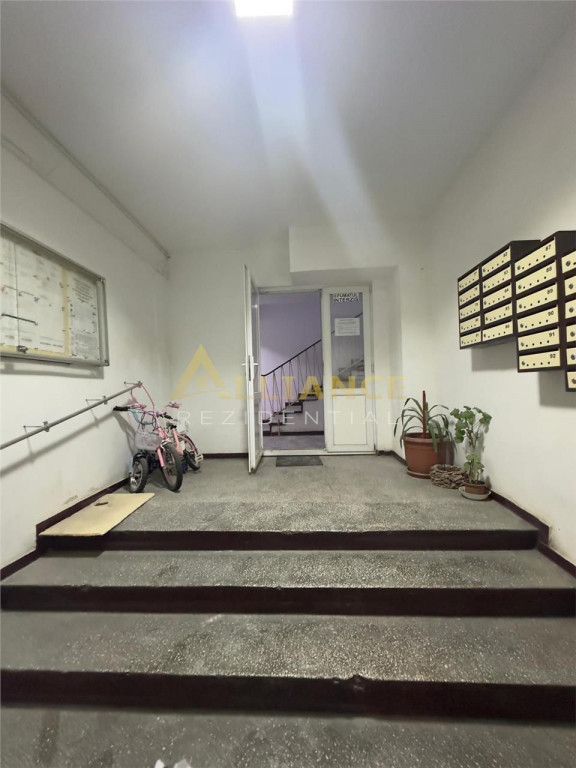 Garsoniera ieftina-Investitie Sector 4