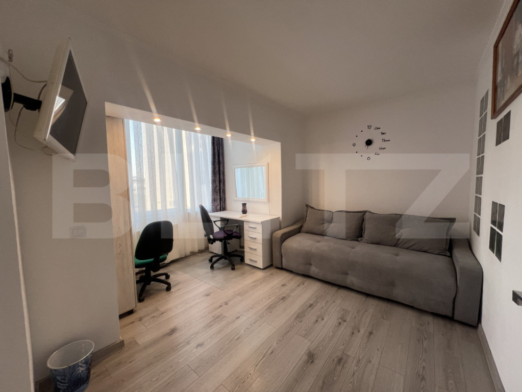 Apartament 3 camere, 60 mp, parcare, zona Sesul de Sus