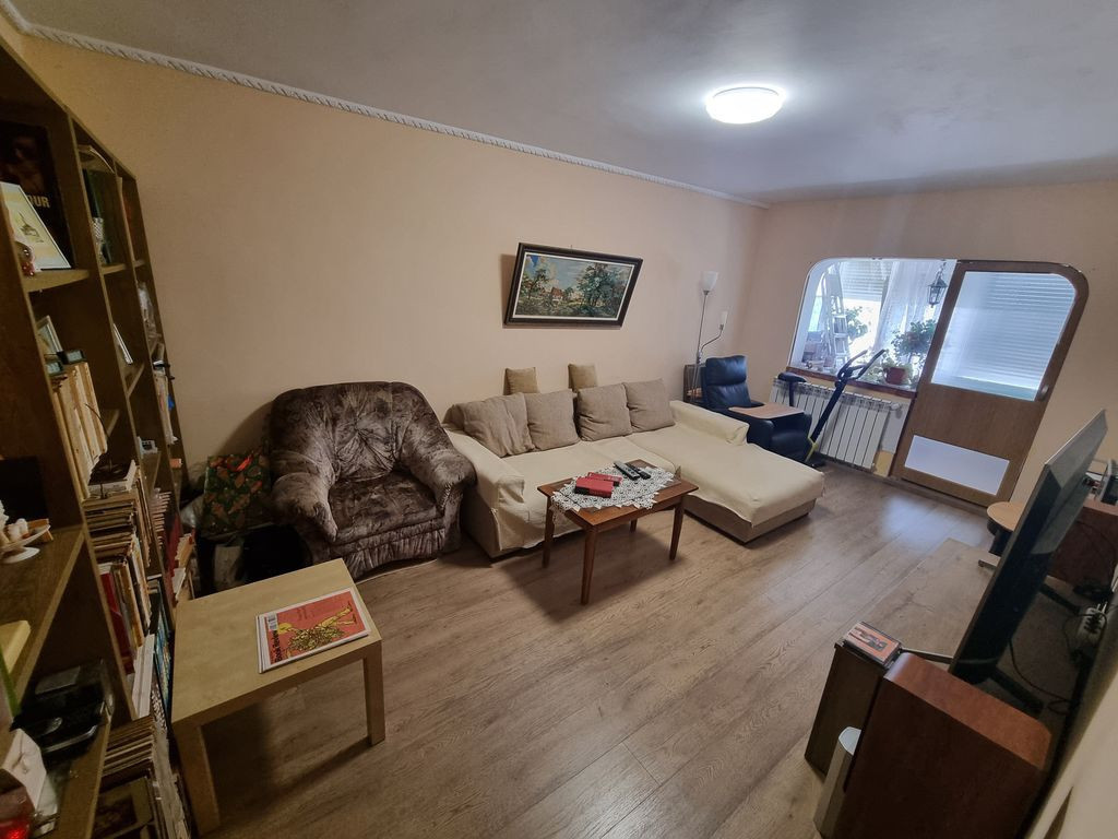 ICIL lidl-apartament 4 camere decomandat cu gaze