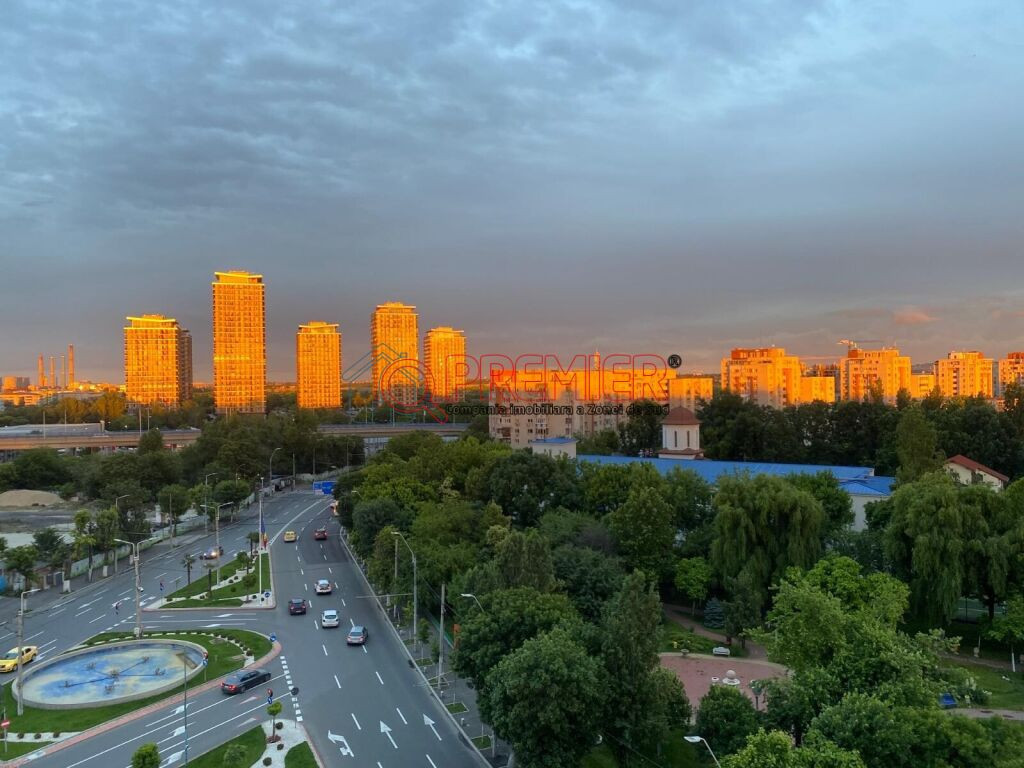 APARTAMENT PANORAMIC 4 camere transformat in 3 – 92 mp -