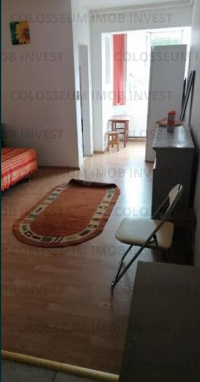 Garsoniera semidecomandata cu centrala proprie - Zona Bartolomeu