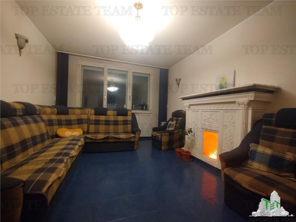 Apartament spatios 3 camere decomandate, zona linistita Bran