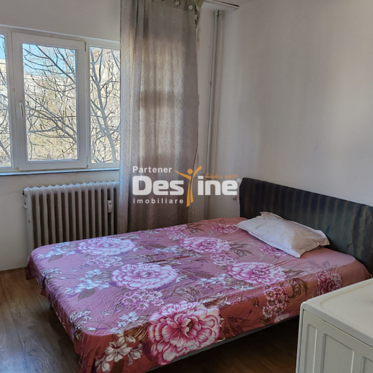 Chirie Piata Nicolina, camera de camin mobilata si utilata,