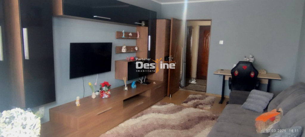 Apartament cu 2 camere, semidecomandat, etaj 4/4, 50mp