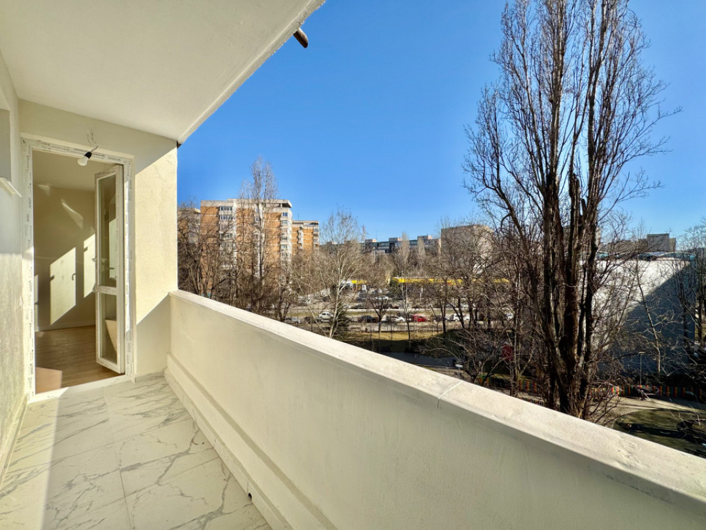 Apartament Premium, Complet Renovat | 1 Minut Metrou Favorit