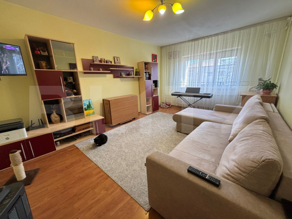 Apartament 3 Camere Decomandat | Zona Nicolina | 70mp | 2 ba