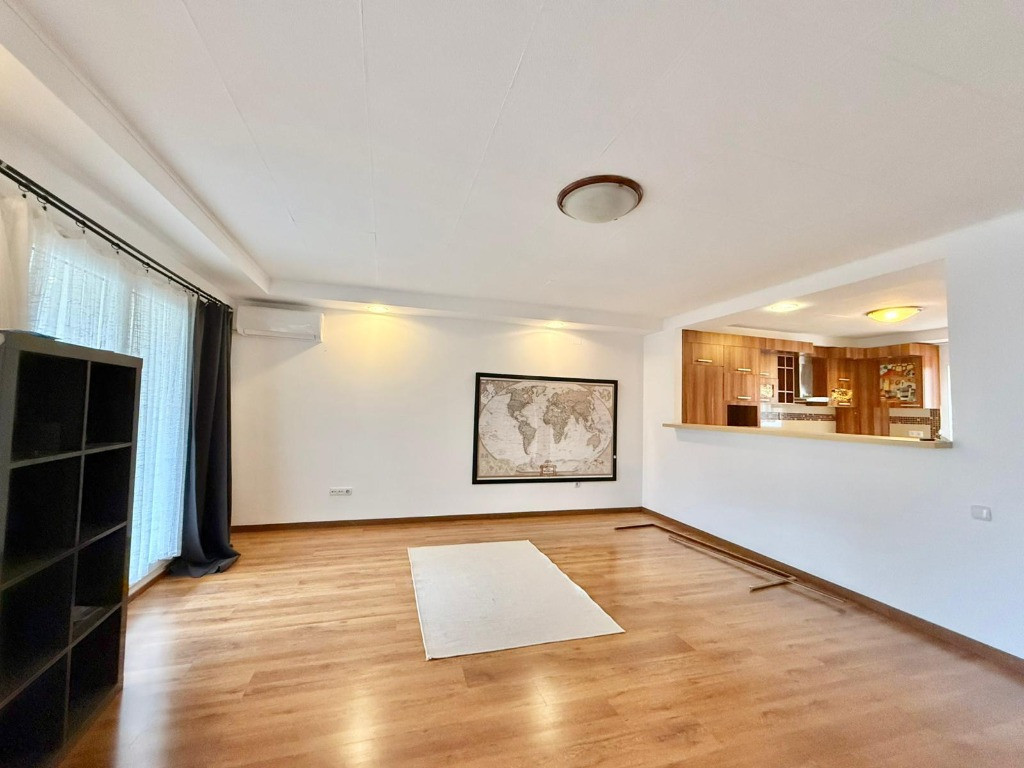 COSMOPOLIS - Vila Tip N, partial mobilata