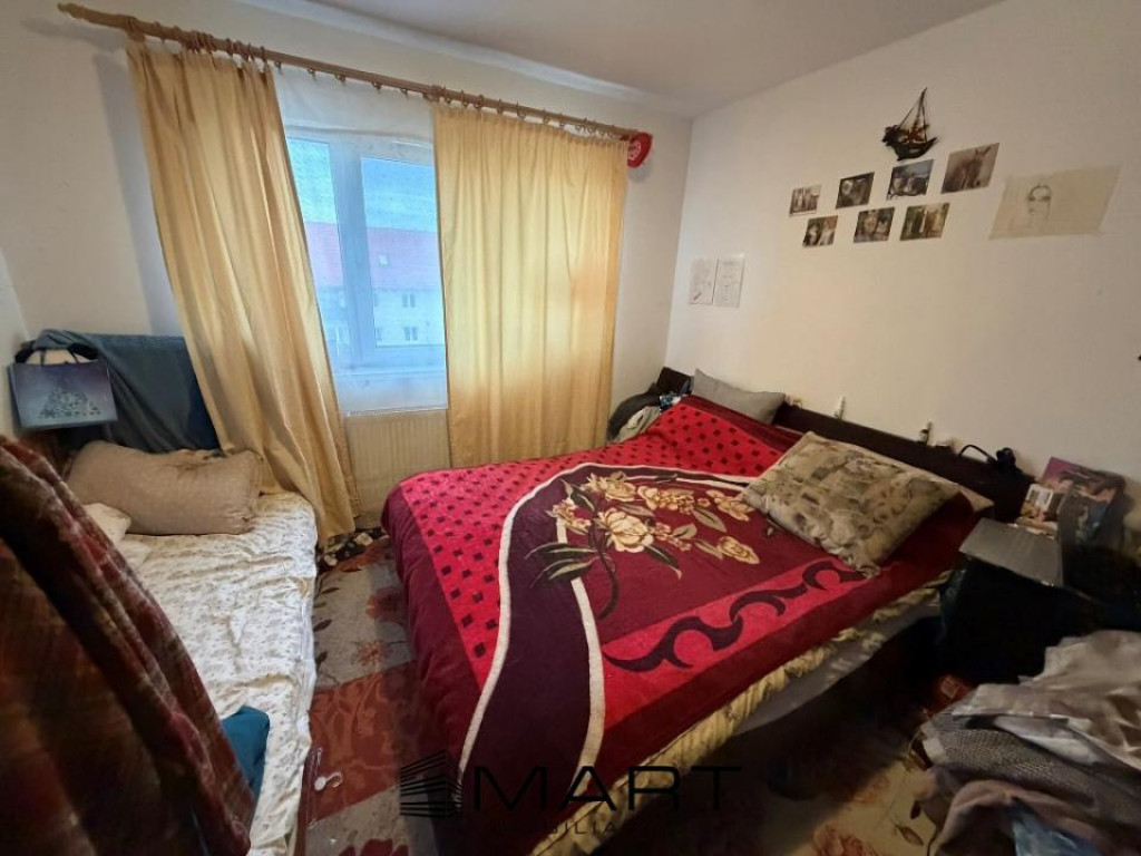 Apartament la cheie cu 3 camere si balcon zona Pictor Brana