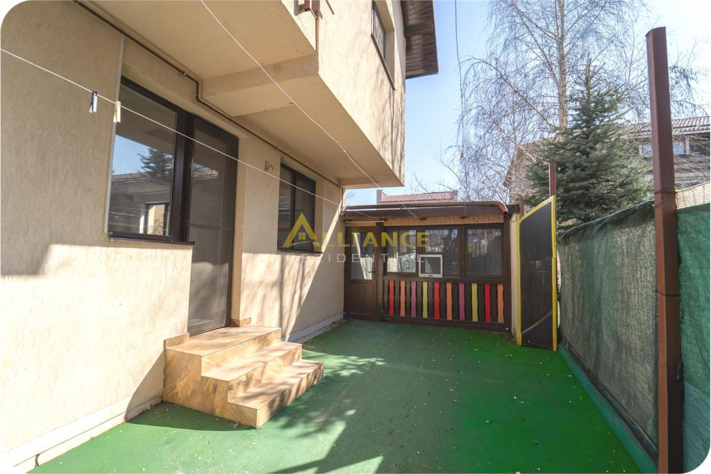 Vila de Popesti Leordeni 4 camere aproape Campus Scolar