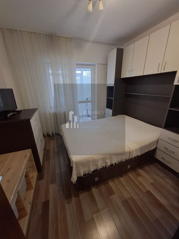 Apartament 3 camere decomandat / Parcare / Sos Giurgiului