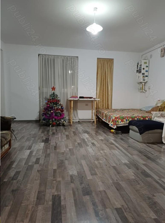 Apartament 2 camere, decomandat - zona Sanpetru