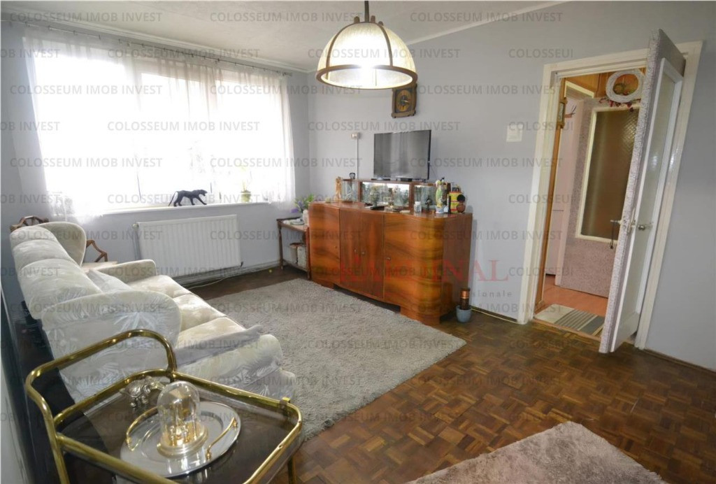 Apartament 3 camere, mobilat, utilat, zona Astra - Saturn!