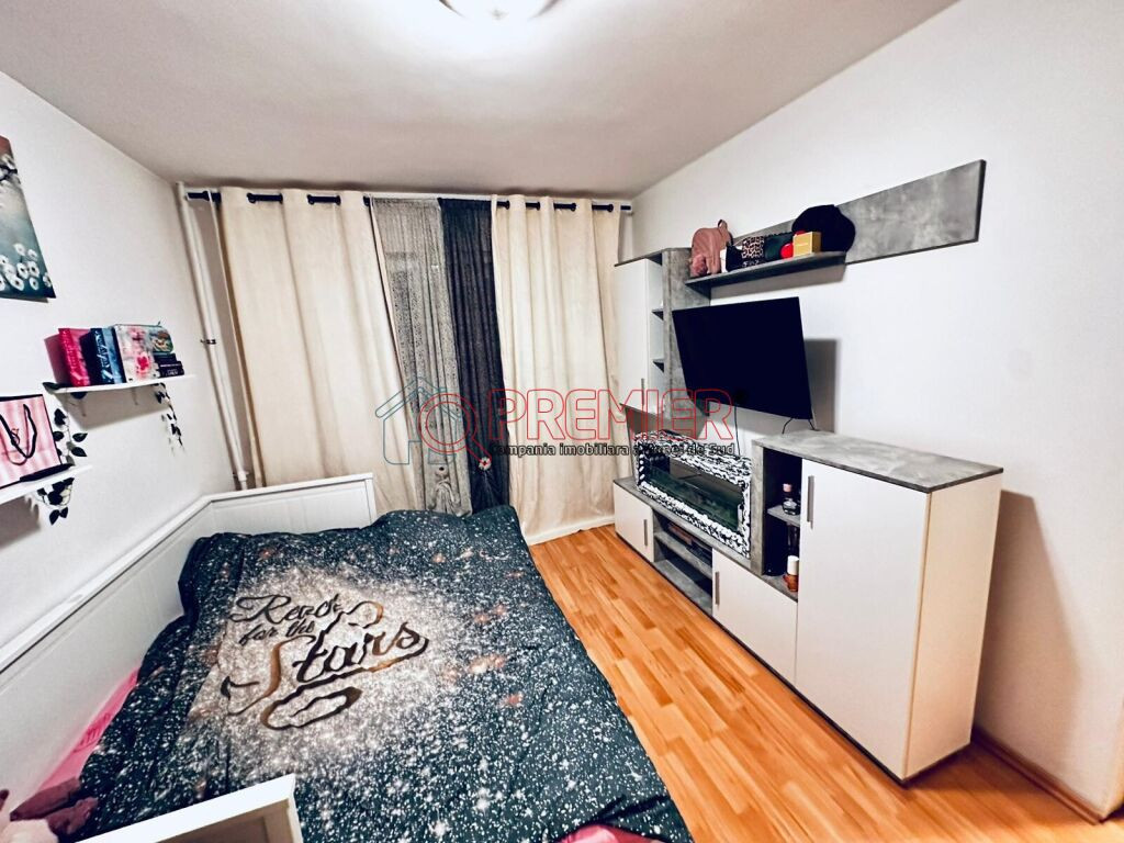 - Sector 4 - Bd.Alexandru Obregia - 2 camere - Disponibil