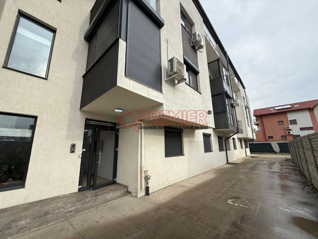 Garsoniera Sector 3 - Lunca Tarnavei - loc parcare