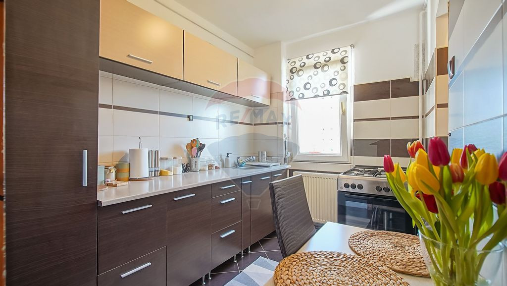 2 CAMERE | 49 MP | ET. 4/4 | ZONA ASTRA – PLANETE | STR...