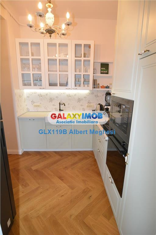 Apartament superb 4 camere Bd Carol I