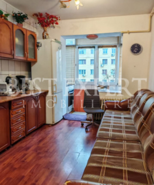 Studio de inchiriat -Disponibilitate imediata-2 min metrou 1