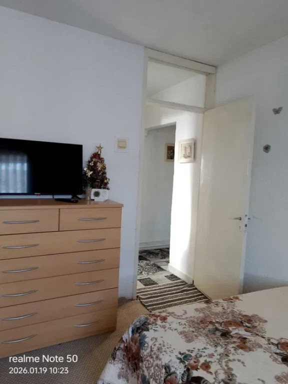 Apartament Cu 2 Camere Decomandate Zona Burdujeni - Spital Bethesda