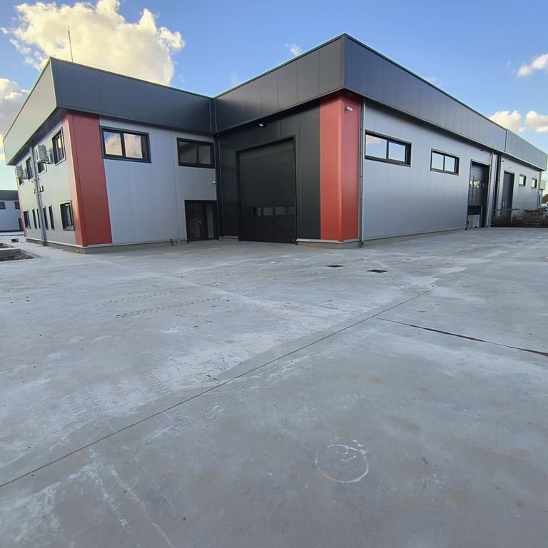 Complex hale ( 8 bucati ) noi 2025 Domnesti - Centura Buc...