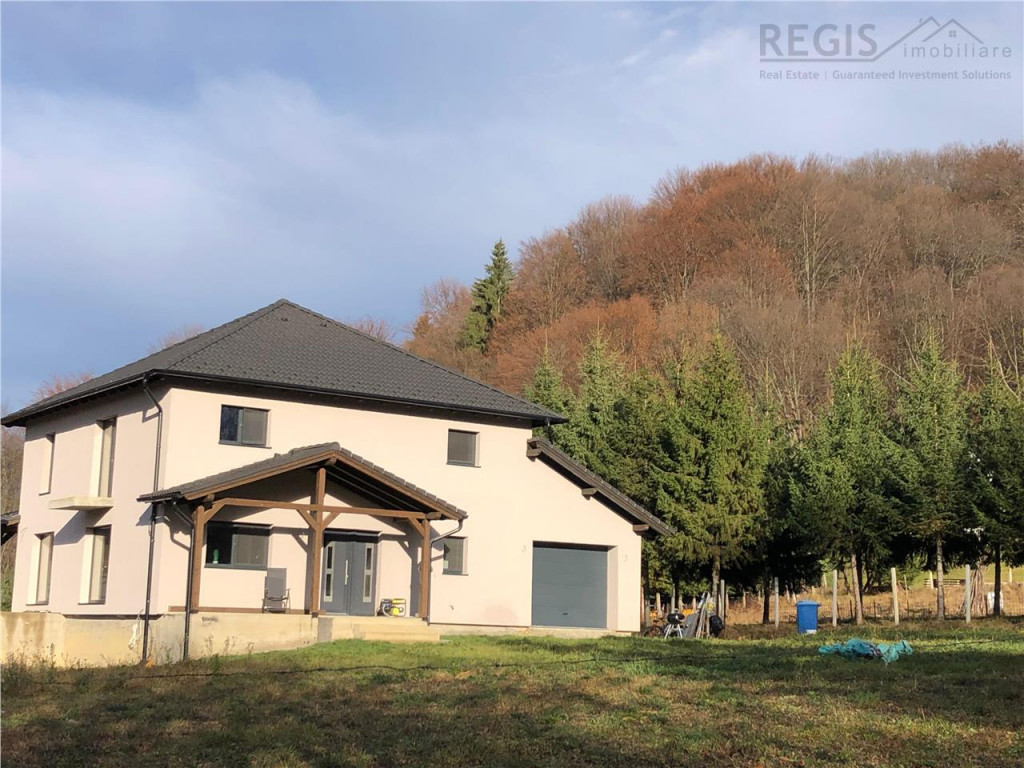 Casa - 2 apartamente - Rasnov