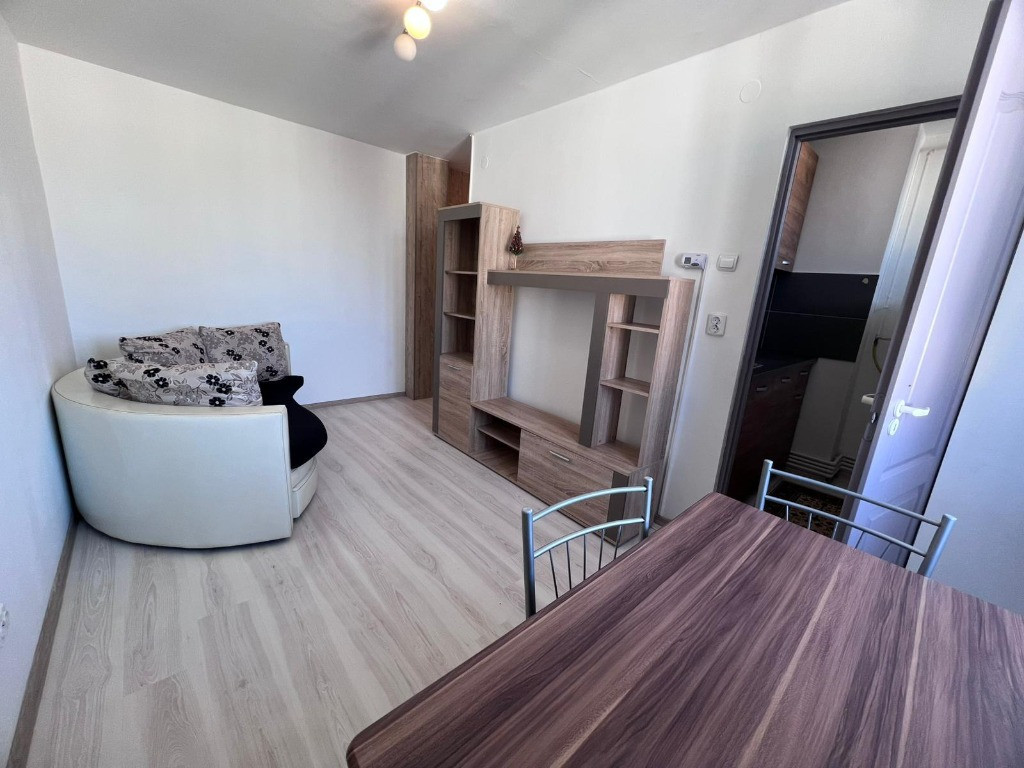 Apartament 2 camere,zona Dacia