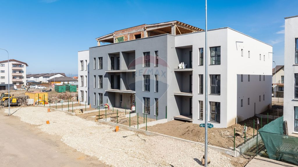 Comision 0% | Garsonieră cu grădină inclusă – 39 mp...