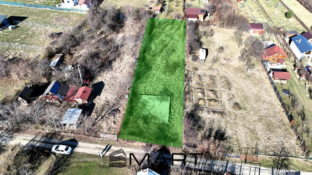 Teren intravilan 1100mp Tropinii Noi