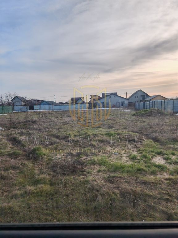 Teren Comuna Berceni 305 mp deschidere 16ml