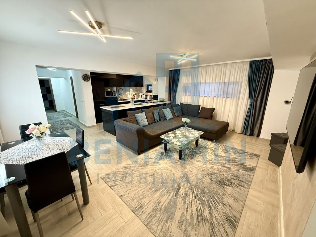 3 camere - 92mp - 2017 -mobilat -utilat - centrala - Grad...