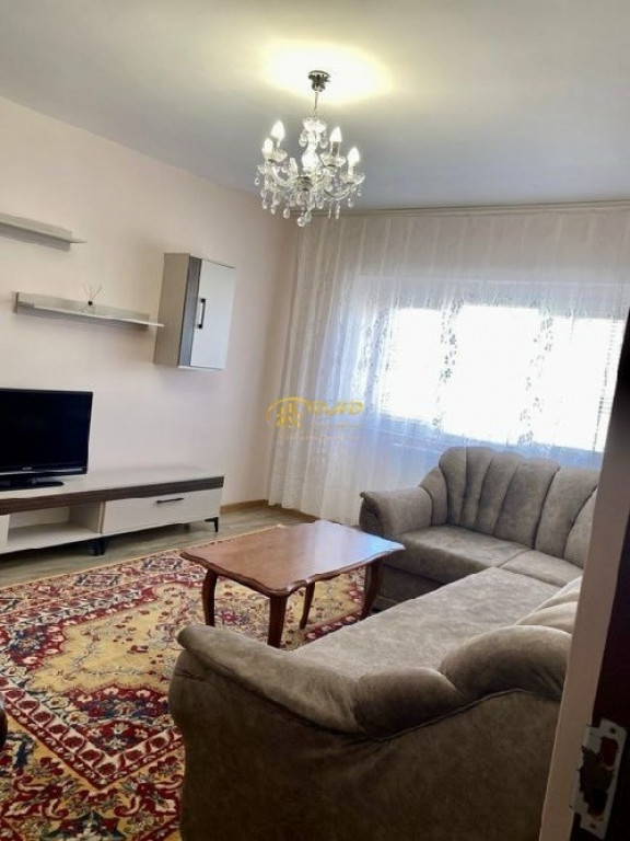 Apartament cu o camera, zona Arcu
