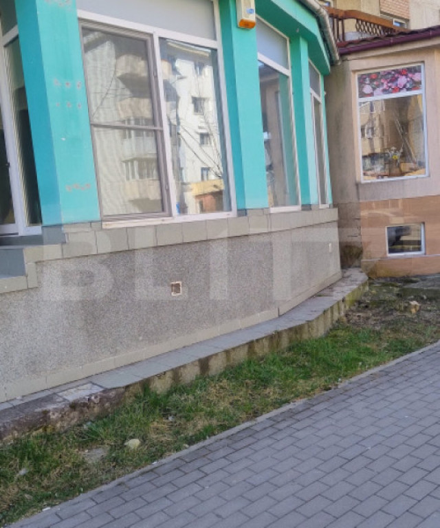 Spațiu comercial 87 mp – ideal farmacie / cabinet – zon