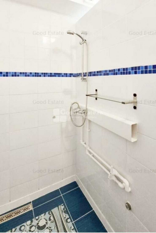 Eroii revolutiei parter decomandat