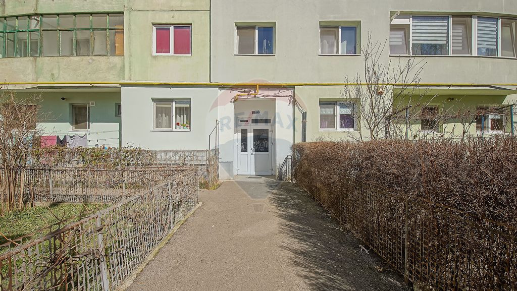 Comison 0% | Apartament cu 3 camere, etaj intermediar, Ba...