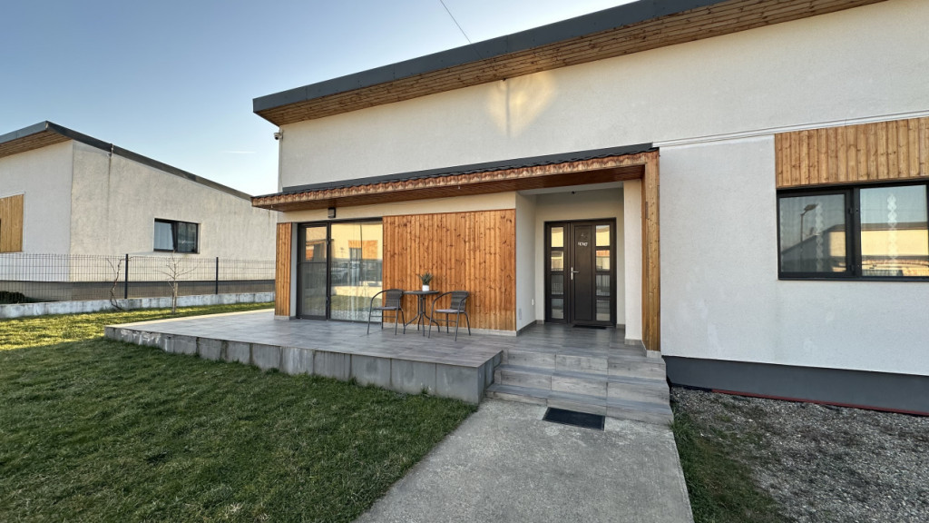 Casă de Vis, Complet Mobilată și Utilată, la 5 km de Bai