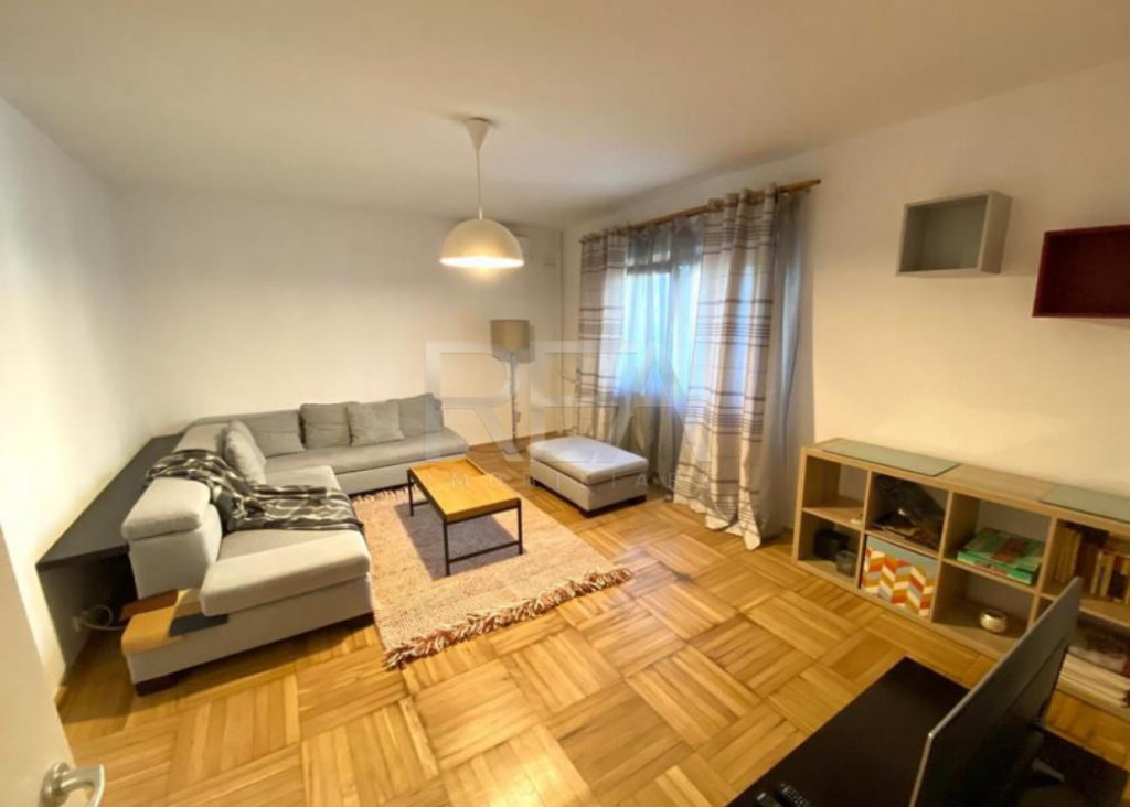 2 camere- Decomandat-Panduri