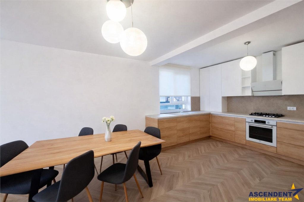 Casa moderna,mobilata,utilata,incalzire parsoseala:confort,l