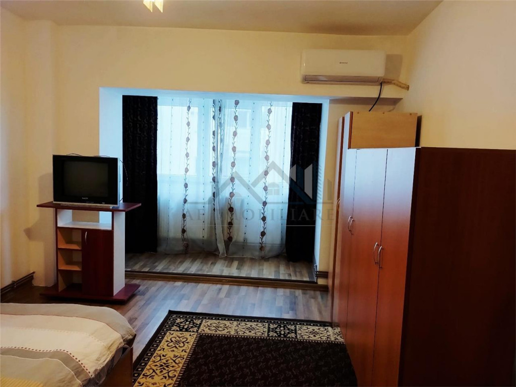 Apartament cu 1 camera de inchiriat