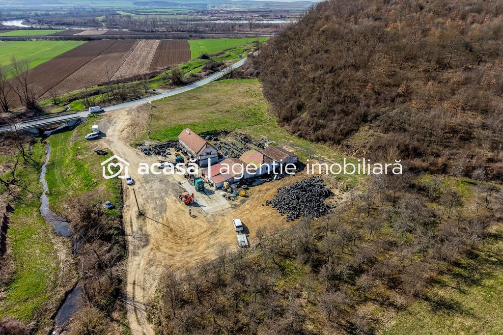 Oportunitate Investitie! Proprietate comerciala/industria...