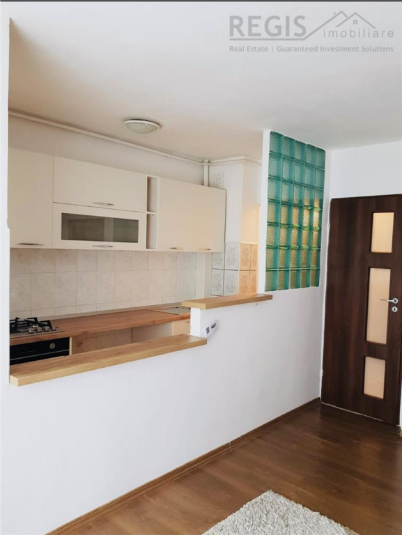 Garsoniera Decomandata Central 1,5 km Afi Mall