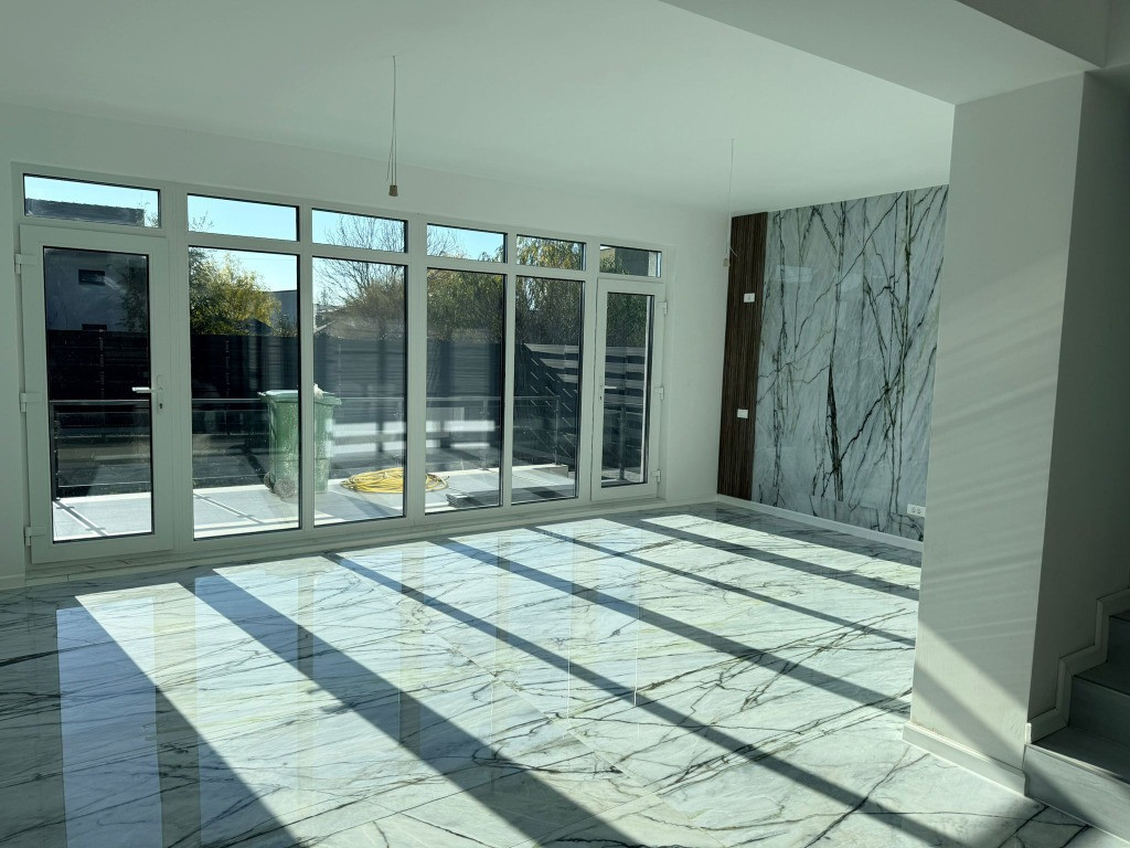 Vila Pipera-Tunari P+1Et,4 camere,3 bai,2 parcari,150 mpu,311mp teren