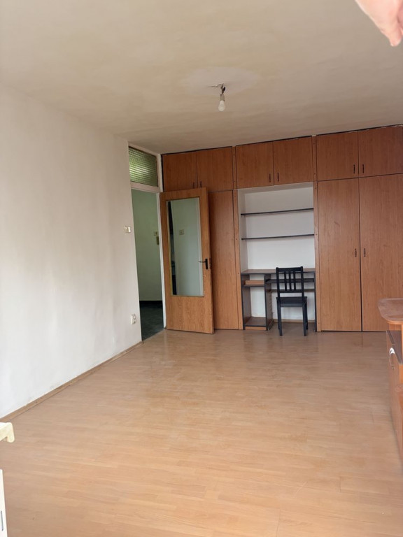 Mihai bravu zizin etaj 7