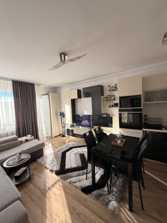 Apartament 2 camere open space, loc de parcare inclus